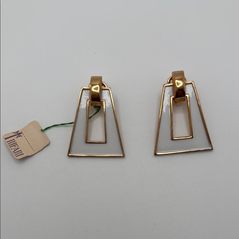 1980’s Gold & White Geometric Crown Trifari Pyramid Earrings, Vintage